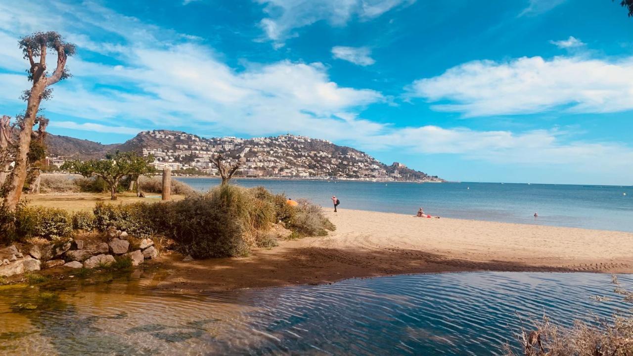 Apartmán La Baie De Rose Roses Exteriér fotografie